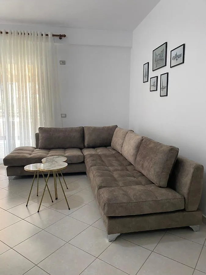 Lion'S Apartments Vlora